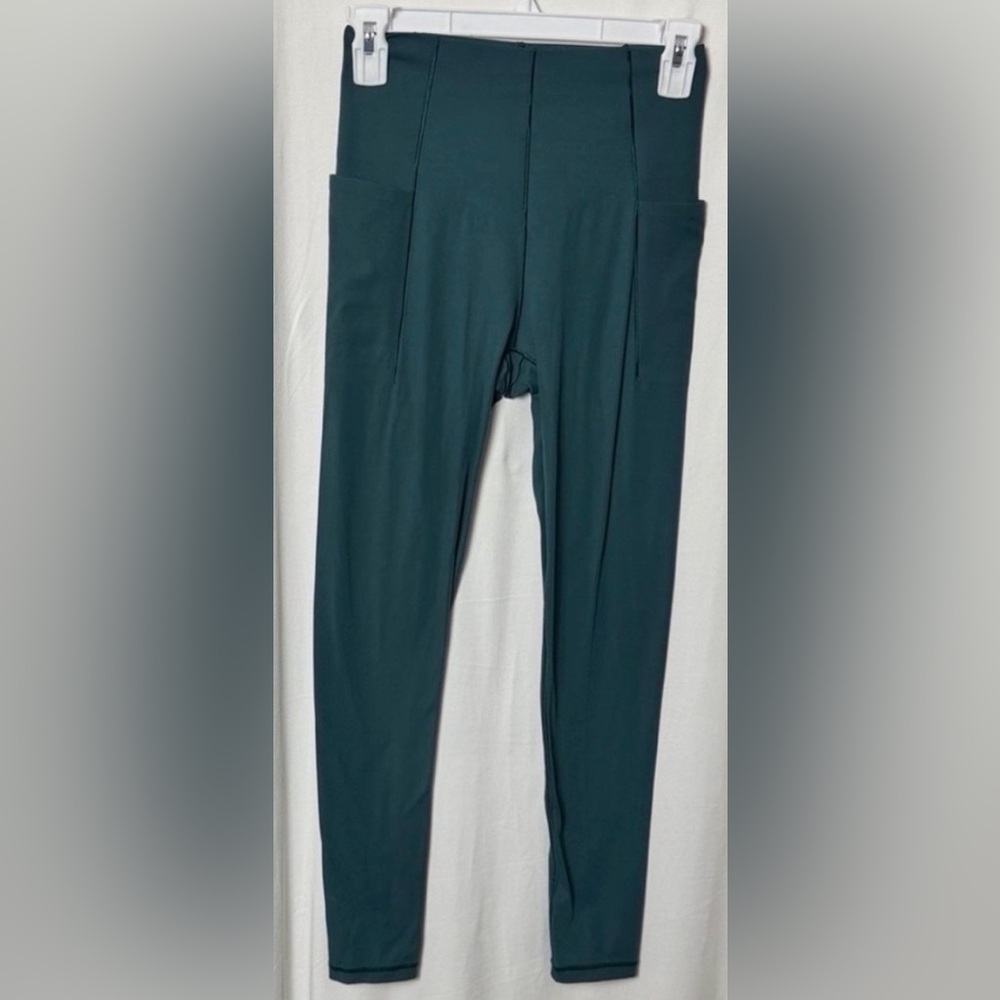 OFFLINE By Aerie Real Me XTRA High Waisted Hold Up! Pocket Legging Size SP - Picture 3 of 12